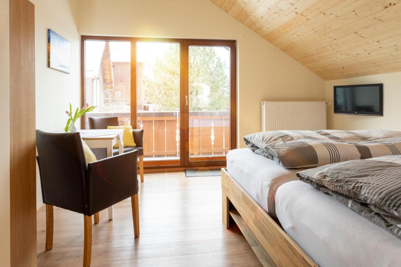 Kurbad Und Landhaus Siass Bad Kohlgrub Esterno foto